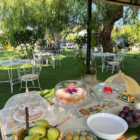 La Capanna Di Giuseppe E Maria 4*