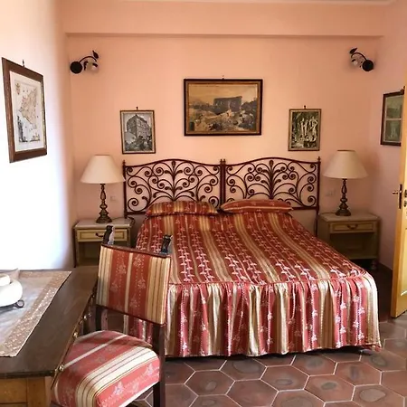 La Capanna Di Giuseppe E Maria לינה וארוחת בוקר 4*