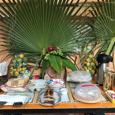 Bed & Breakfast La Capanna Di Giuseppe E Maria Taormina