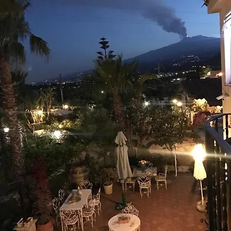 La Capanna Di Giuseppe E Maria 4* טאורמינה