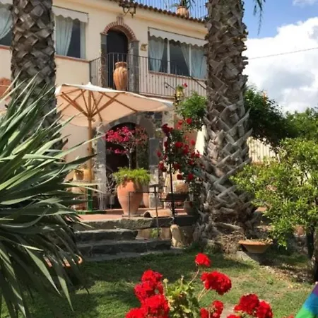 La Capanna Di Giuseppe E Maria Bed & Breakfast *